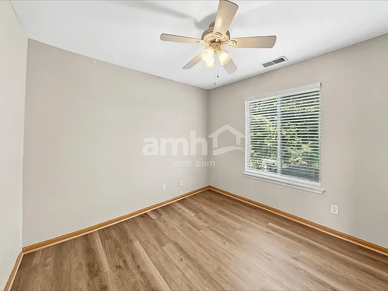 14233 S Hillsdale Ct — Photo 15