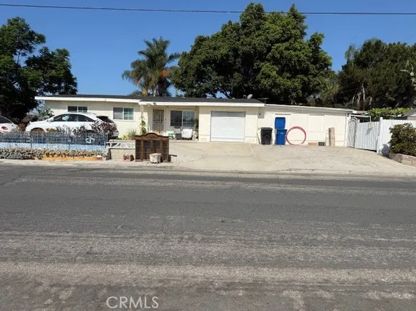 8231 20th St, Westminster, CA 92683