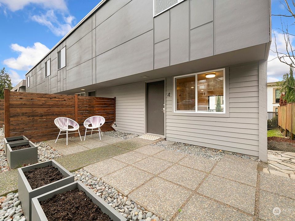 1st image of 10108 NE 68th Street #4