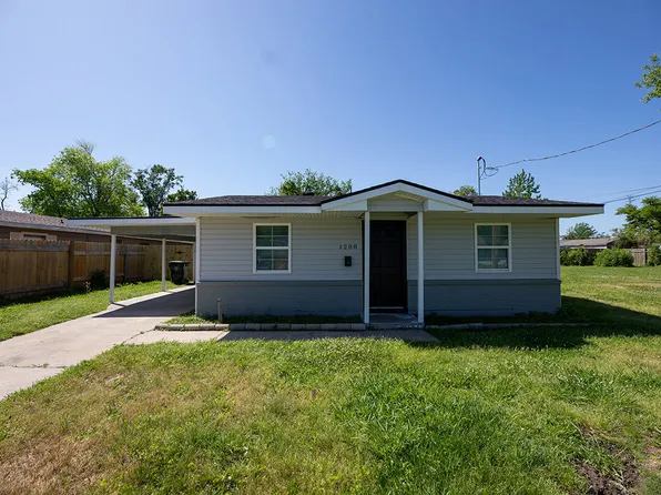 1208 Sunset Dr, Lake Charles, LA 70607