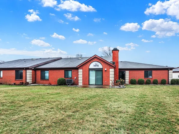 2052 Oak Run Ct, Indianapolis, IN 46260