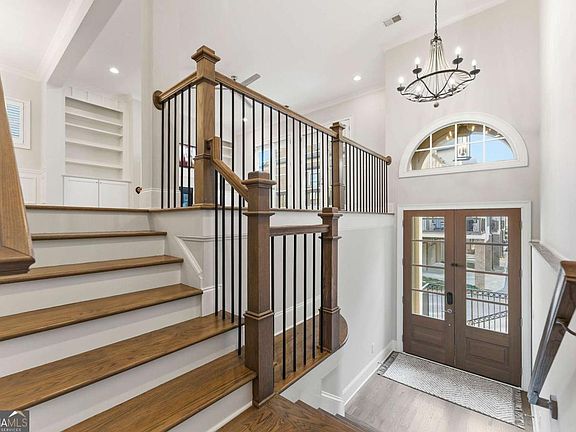 4th image of 2131 Bellrick Rd NW