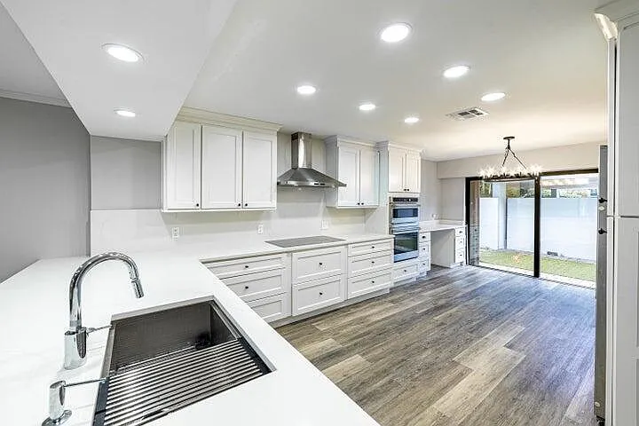 2517 Presidential Way #B — Photo 5
