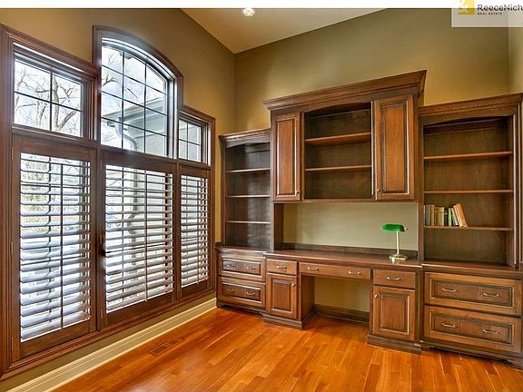 2nd image of 8397 Santa Fe Ln