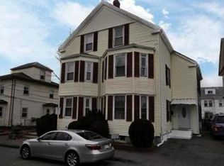 12 Beach St #14, Newton, MA 02458