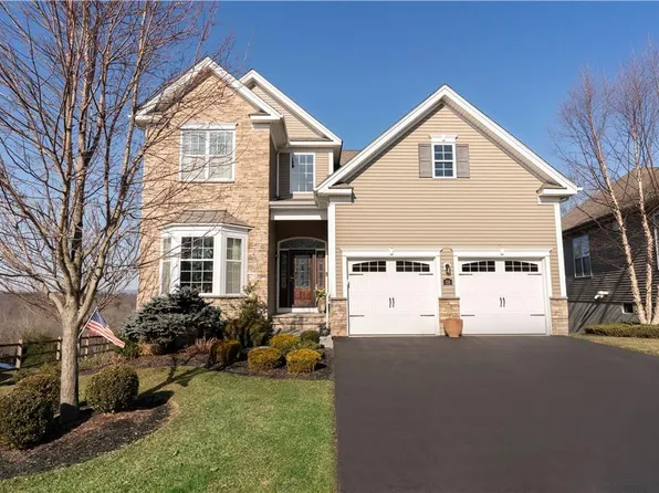 28 Linwood Drive, Wappingers Falls, NY 12590