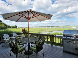 34 Harbourview Pl #34, Stratford, CT 06497