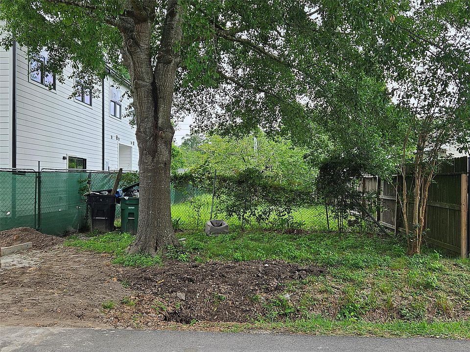 1st image of 6805 Apollo St