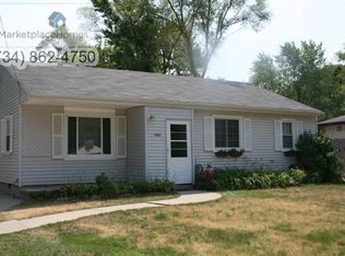 5422 Mick Ave SE, Kentwood, MI 49548