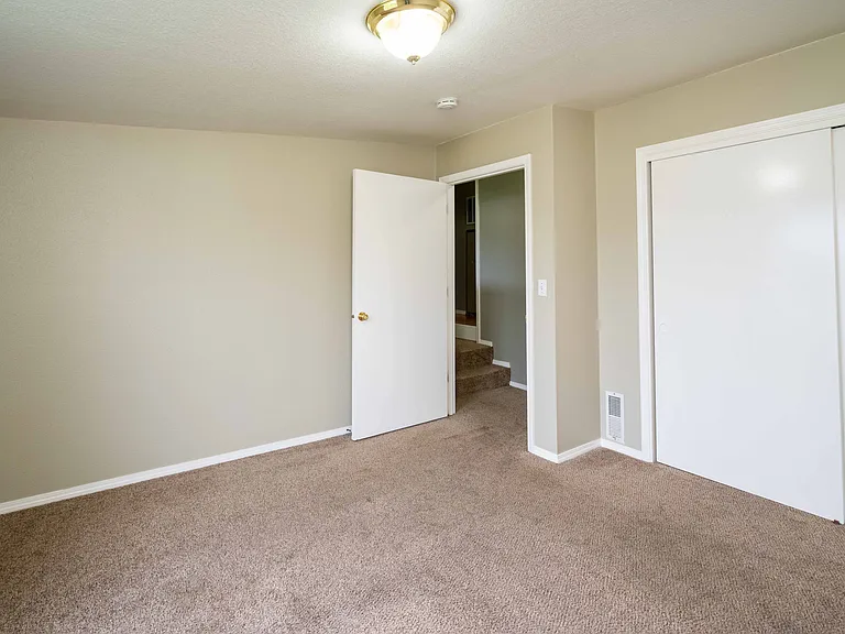 24808 NE Dresser Rd — Photo 15