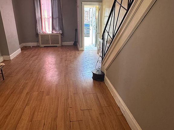 2nd image of 3044 Rorer St