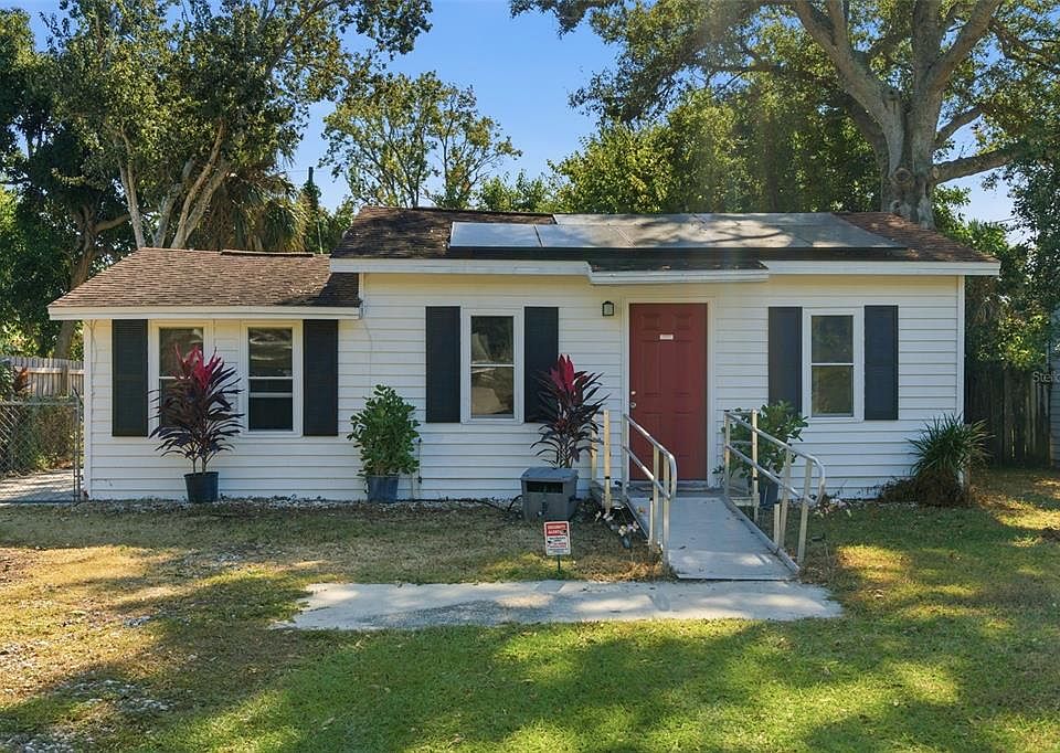 1st image of 4024 43RD AVENUE N