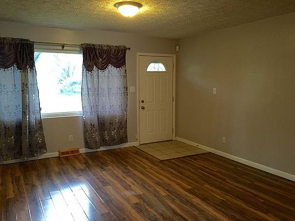 3rd image of 3138 W Northgate Dr