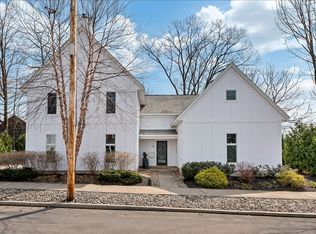 18 Granite St, Saratoga Springs, NY 12866