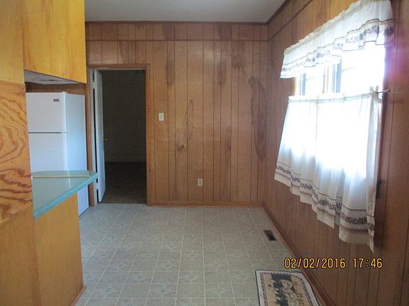 3rd image of 1215 Carolina Ave