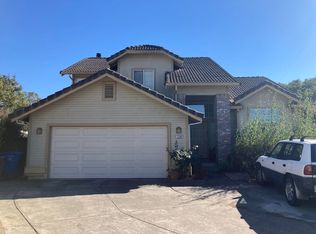 1240 De Meo St, Santa Rosa, CA 95407