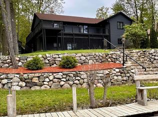 10765 Boniface Point Dr, Plainwell, MI 49080