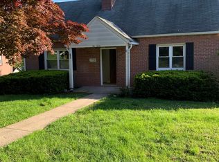 212 Woodlawn Ave, Willow Grove, PA 19090