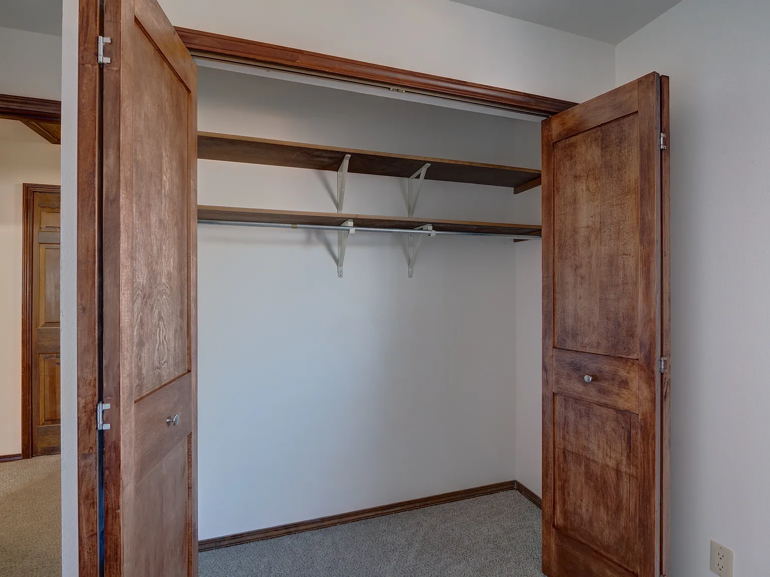 19 Coronado Ct - 19 Coronado Ct — Photo 4