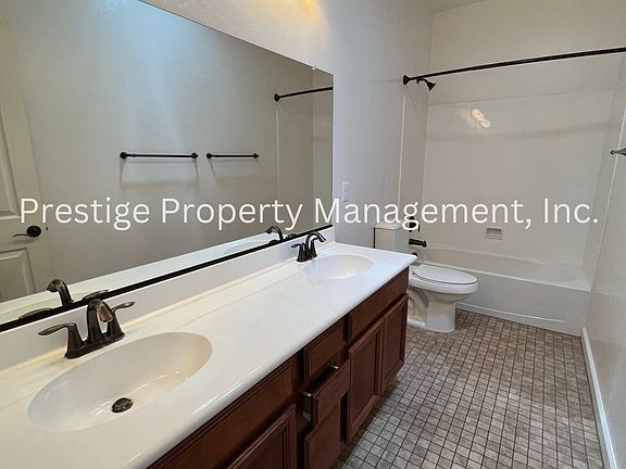 3rd image of 2282 W Tangor Pl