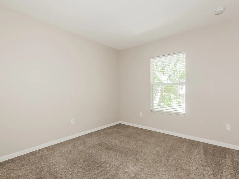 9540 Simeon Dr — Photo 14