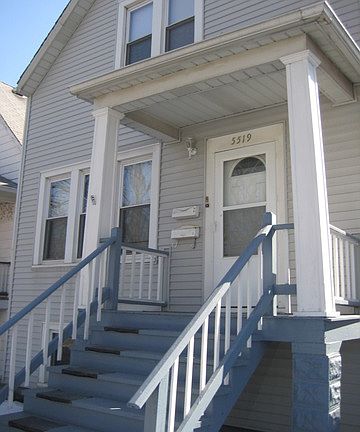 3rd image of 5519 W Drummond Pl