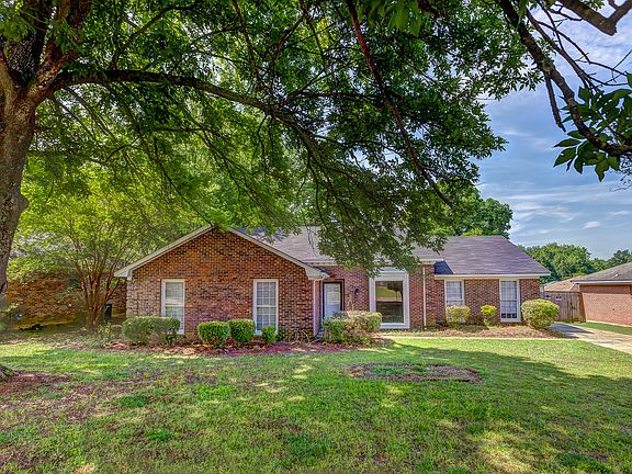 2nd image of 6716 Capouano Dr