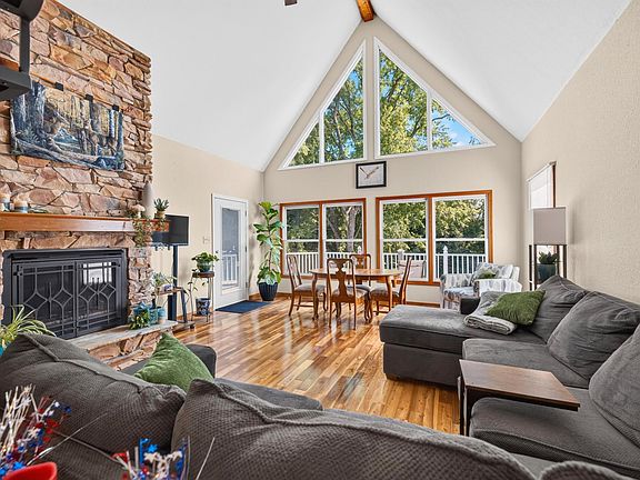 4th image of 1906 Chelaque Way E