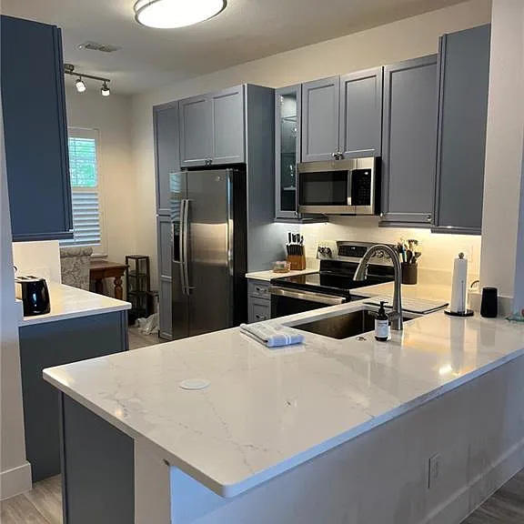 2325 Carrington Ct #202 — Photo 8