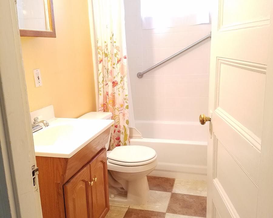 1st image of 214 Brookline St #2
