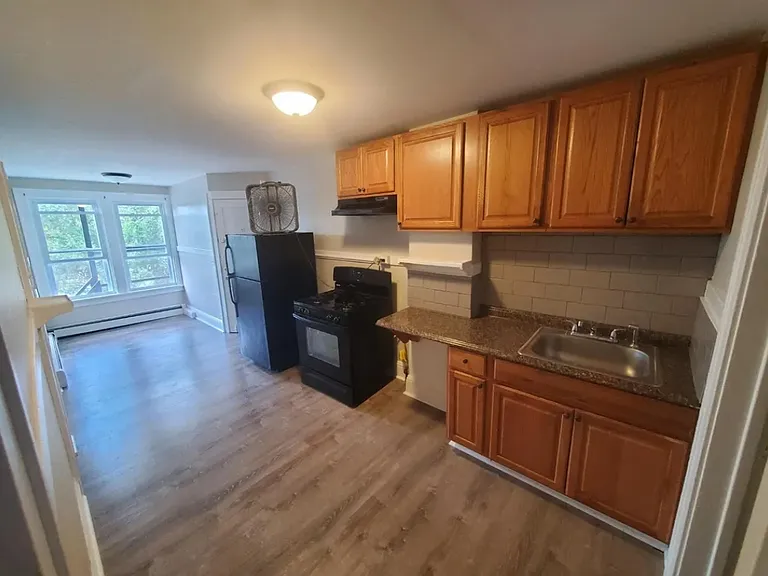 36 Sparkill Ave #2 — Photo 2