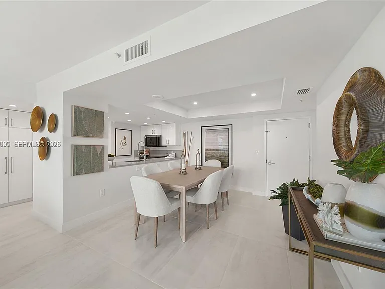 650 West Ave #1908 — Photo 9