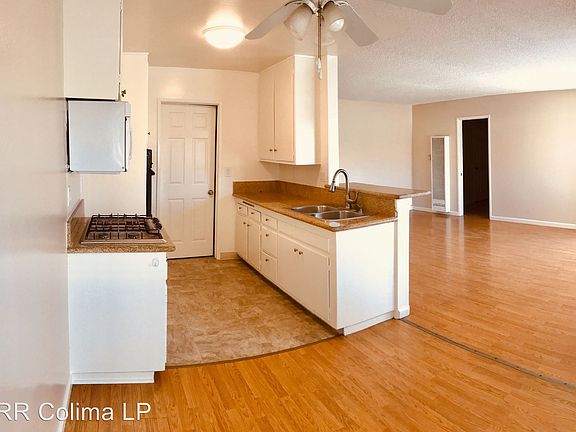 3rd image of 1412 S Knott Ave APT K1