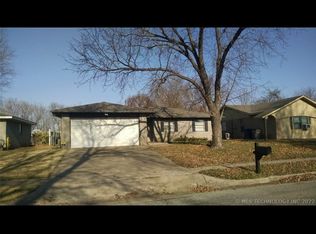 16211 E 1st St, Tulsa, OK 74108