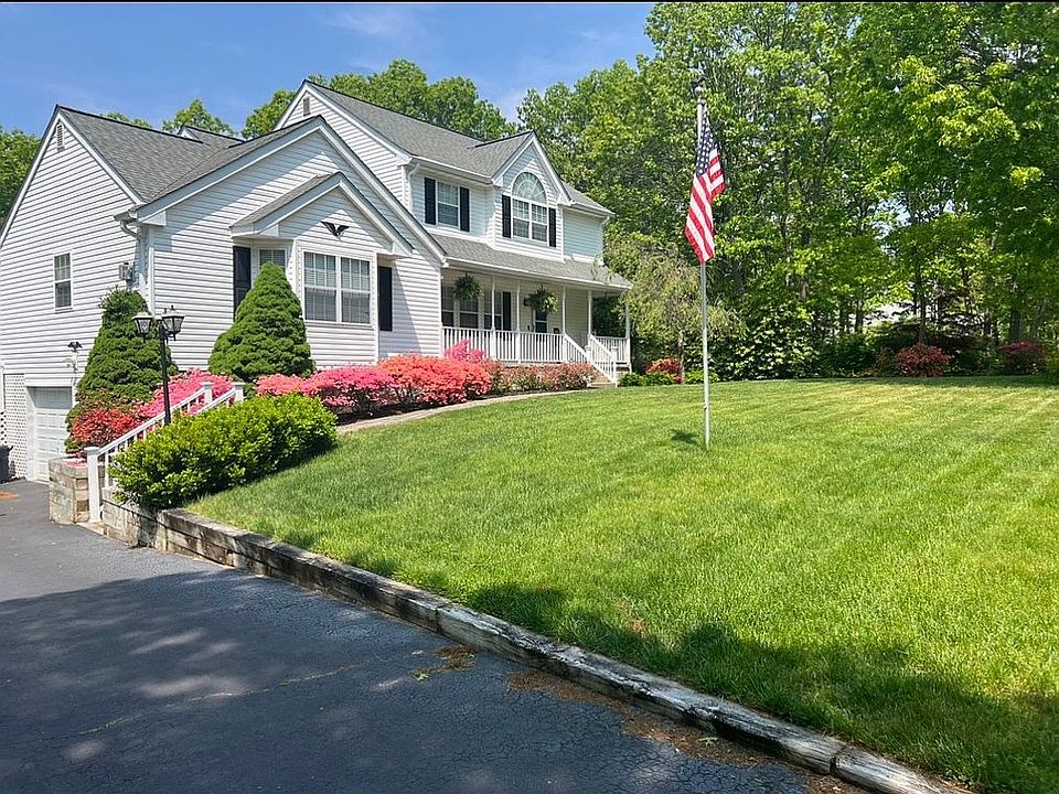 1st image of 20 Messina Ave