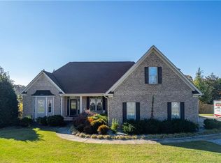 4509 Peeples Rd, Oak Ridge, NC 27310