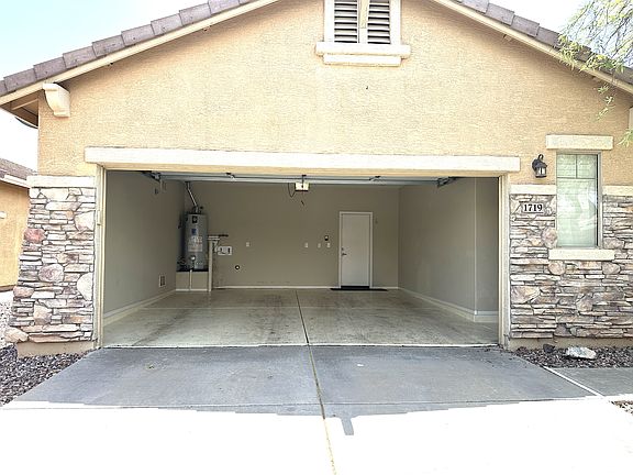 2nd image of 1719 W Owens Way