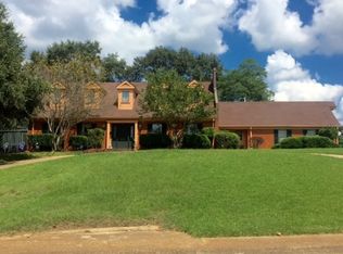 611 High St, Natchez, MS 39120