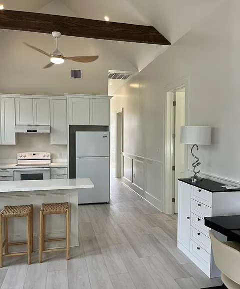 7537 Freret St — Photo 2