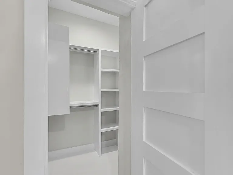 137 Calhoun St — Photo 13