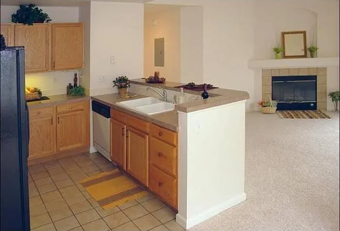 5225 White Willow Dr #B210 — Photo 3