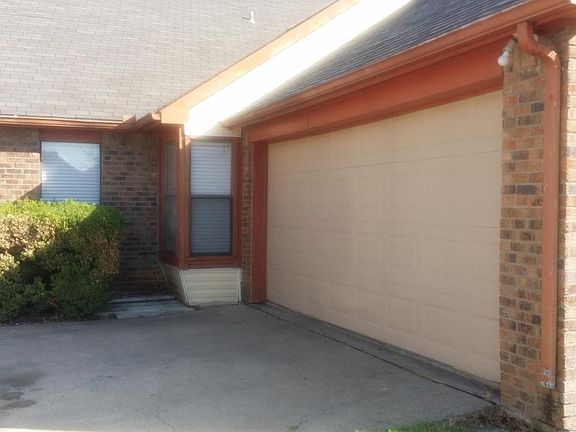 Drive way