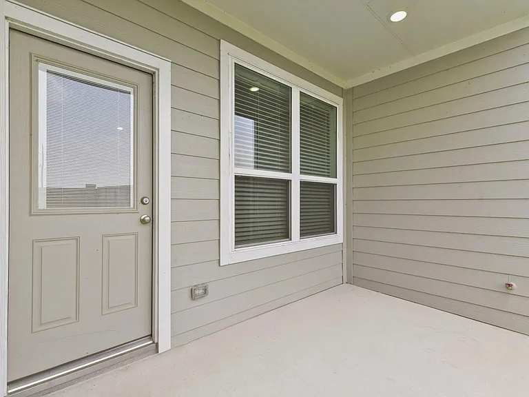21118 Garden Palm Dr — Photo 33