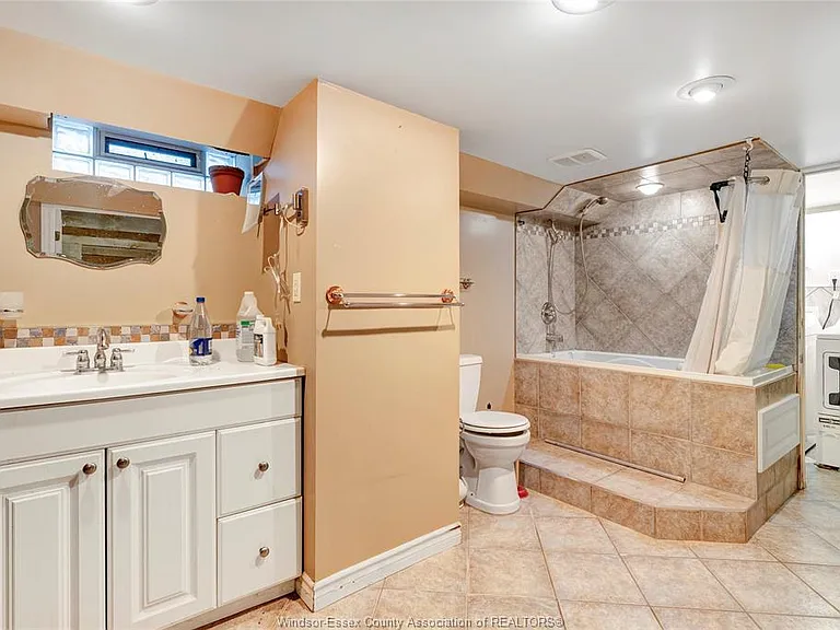 394 Cameron Ave — Photo 21