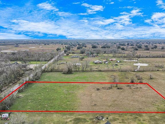 4th image of 1402 County Road 34