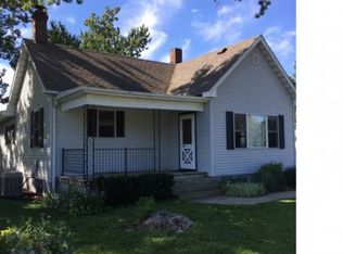 2100 W Jefferson St, Springfield, IL 62702