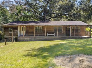 6404 Waltman Rd, Vancleave, MS 39565