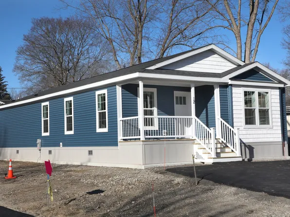 12 Finnys Way, Brockton, MA 02301