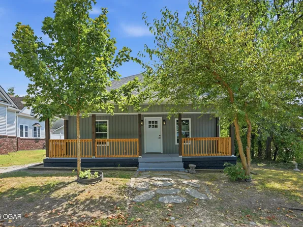 214 E Church St, Granby, MO 64844