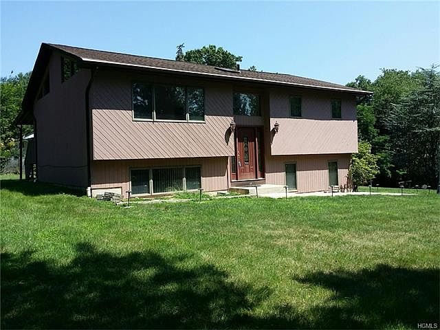 2nd image of 1 Wheeler Pl W